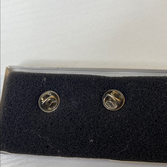 Two pins - Picture 2 of 2